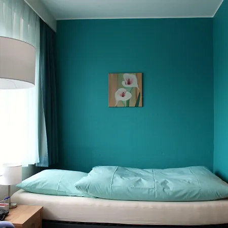 Отель Donnersberg