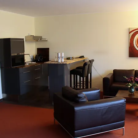 Отель Donnersberg Дармштадт