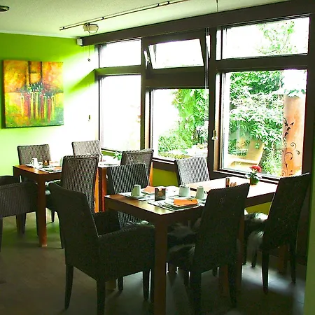 Отель Donnersberg Дармштадт