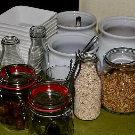 Отель Donnersberg