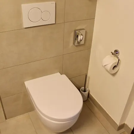 Donnersberg Отель Дармштадт